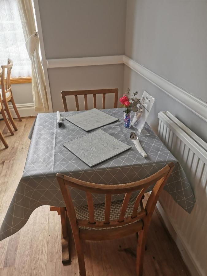 Leeds House Guest House Bridlington Exterior foto